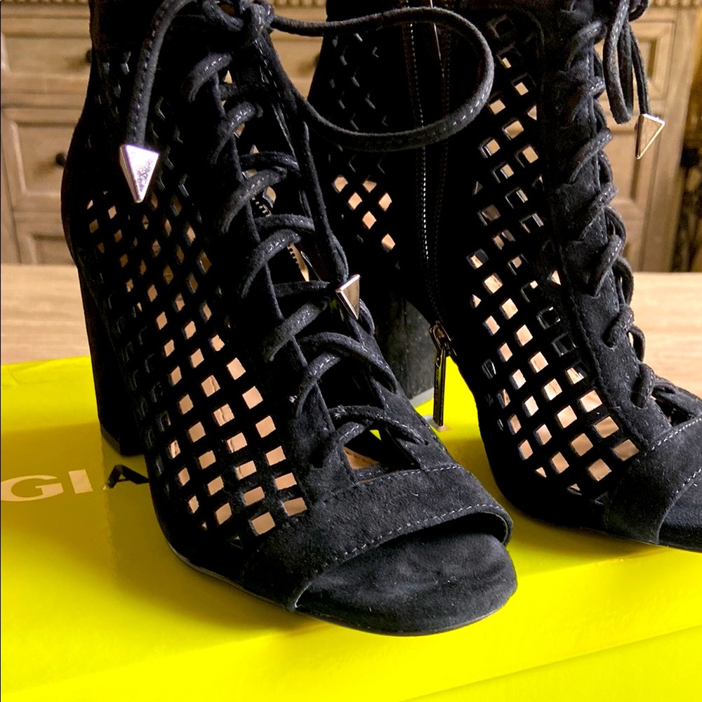 Gianni Bini Black High Heels with Lace-Up Design